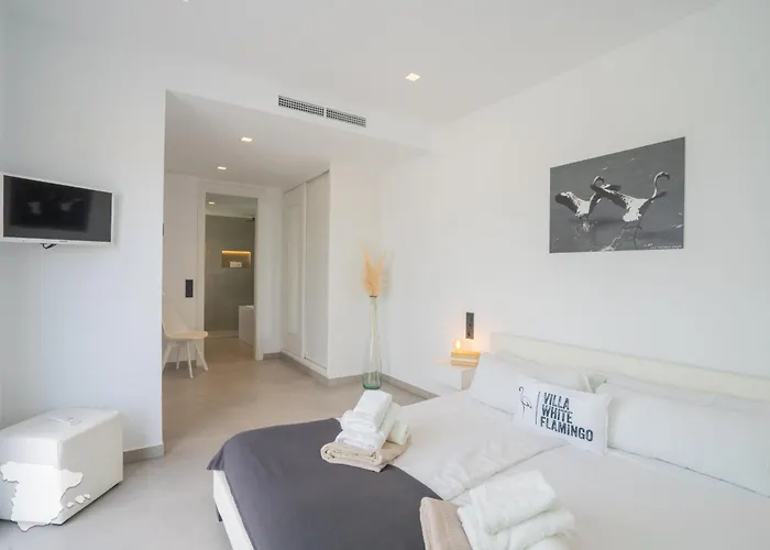 Costablancadreams White Flamingo In Villa