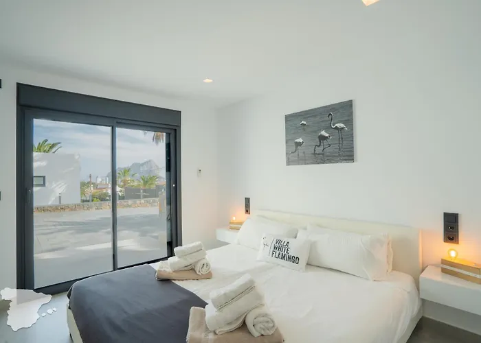 Villa Costablancadreams White Flamingo In