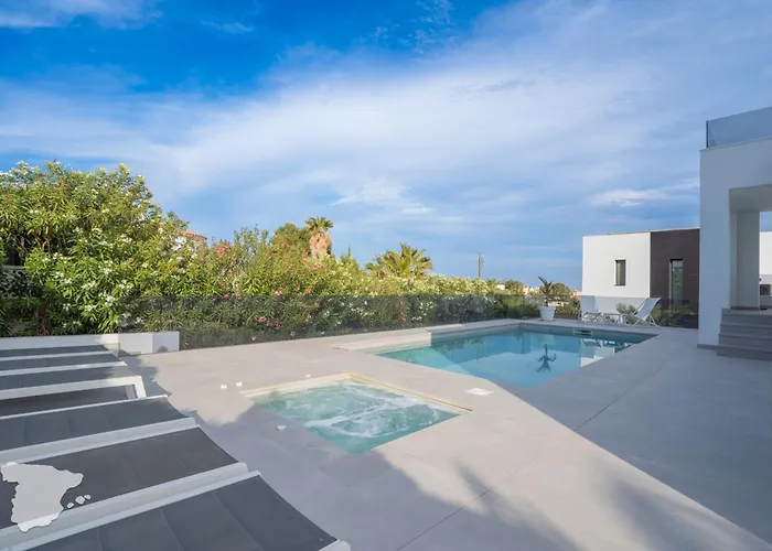 Villa Costablancadreams White Flamingo In *