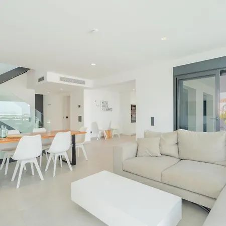 Costablancadreams White Flamingo In * Calp