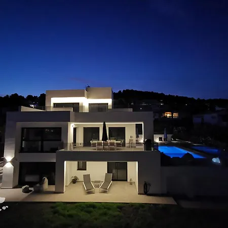 Costablancadreams White Flamingo In Villa Calp