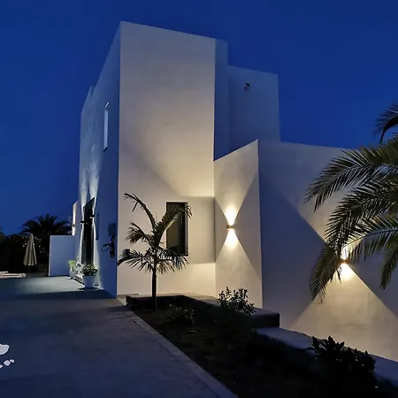 Costablancadreams White Flamingo In Calp