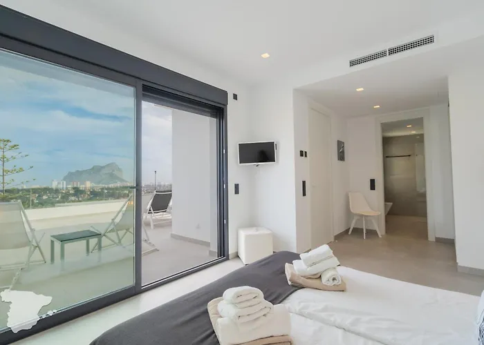 Villa Costablancadreams White Flamingo In