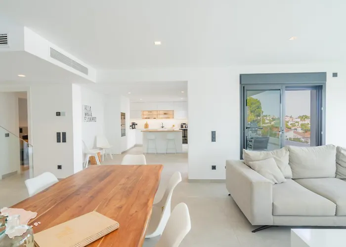 Costablancadreams White Flamingo In Villa *